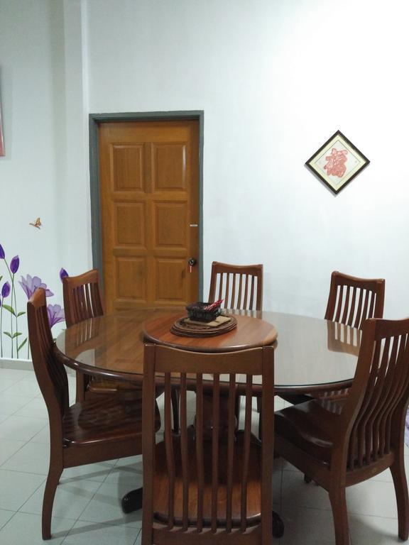 Cozy Mount Erskine Homestay George Town Buitenkant foto